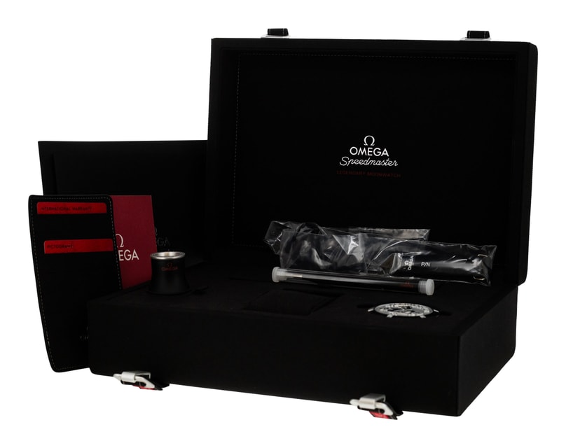 Omega Speedmaster Moonwatch 311.30.42.30.01.006 Image 2